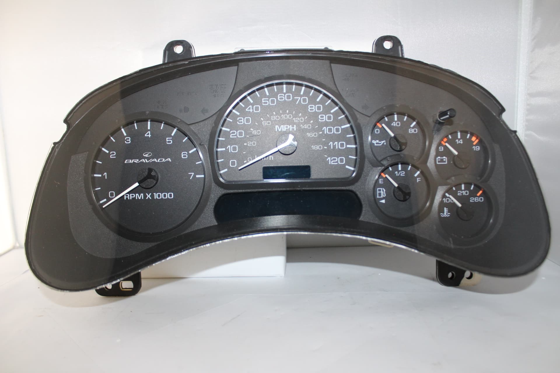 Refurbished Cluster A12583